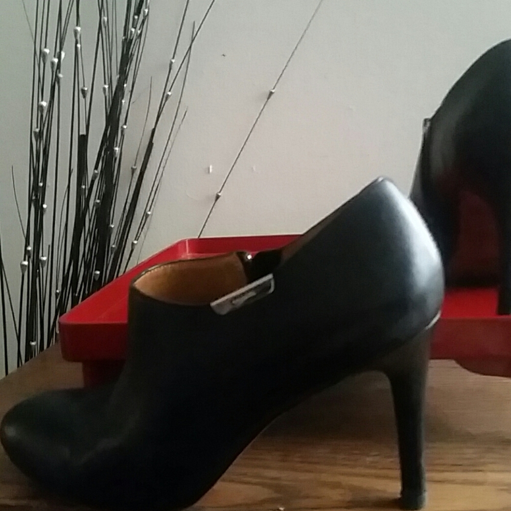 Coach ankle shoe